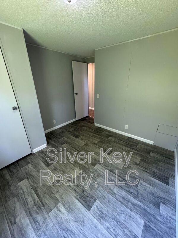 Building Photo - 339 Co Rd 439