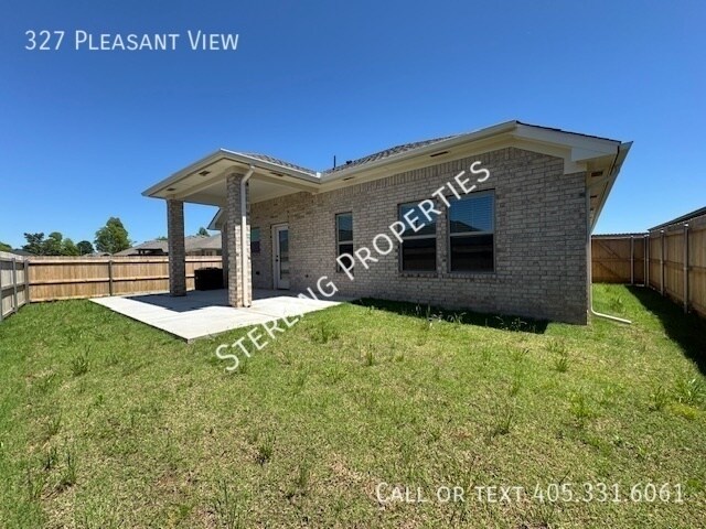 Building Photo - 327 Pleasant Vw