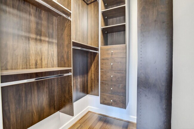 Building Photo - 8657 Blaze Ct