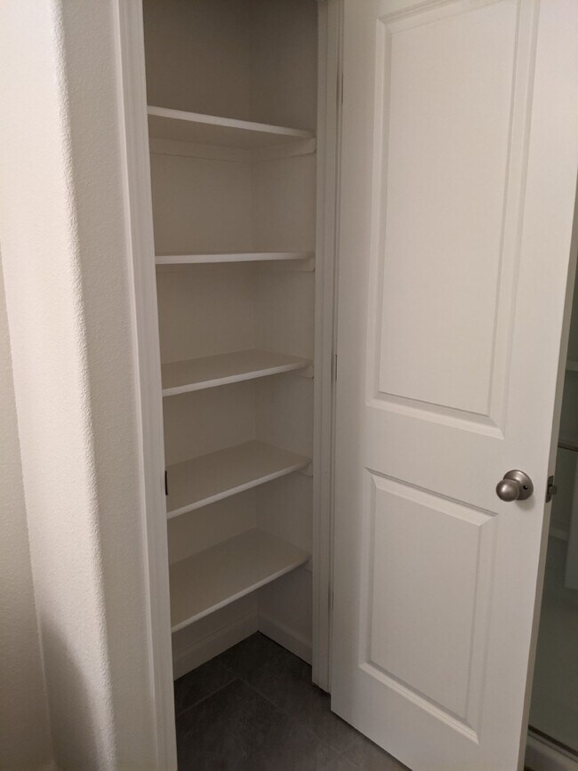 Building Photo - $250.00 OFF FIRST MONTH'S RENT!  Ready Now...