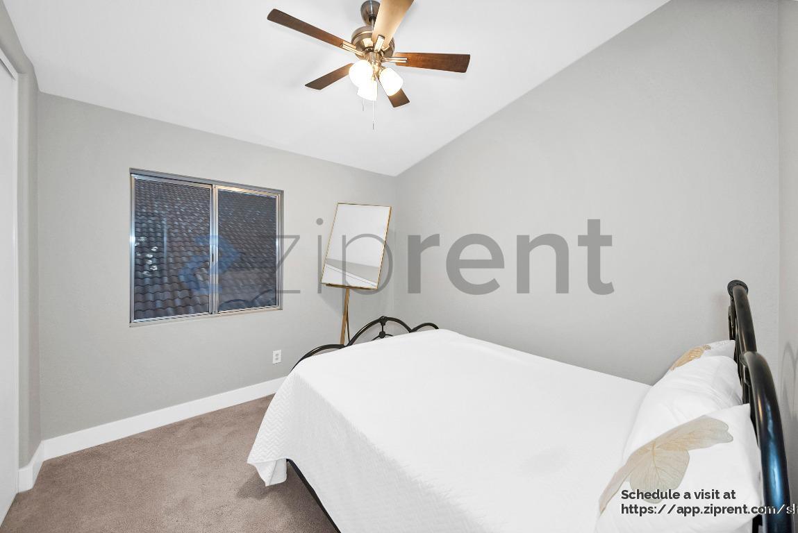 Building Photo - 23693 Cadenza Dr