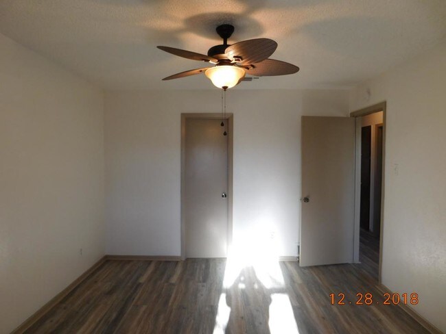 Building Photo - 1010 Jackie Jo Ln