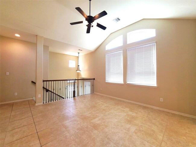 Building Photo - 206 Cheswood Forest Pl