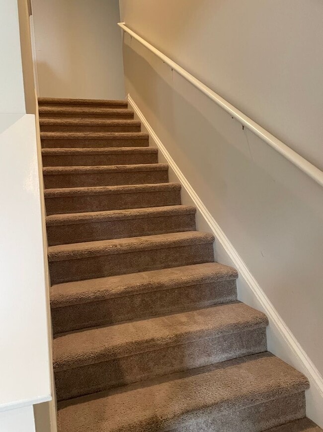 Building Photo - 2017 Westchester Dr