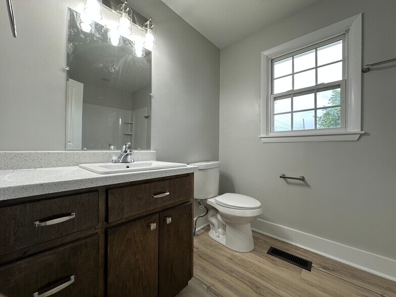 Bathroom 2 - 510 2nd Ave S