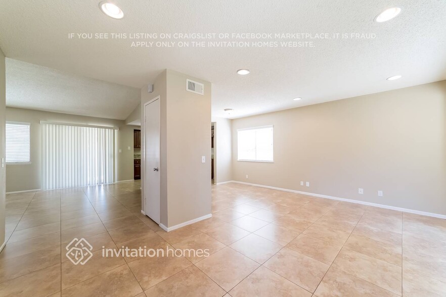Building Photo - 2103 Bellwood Cir