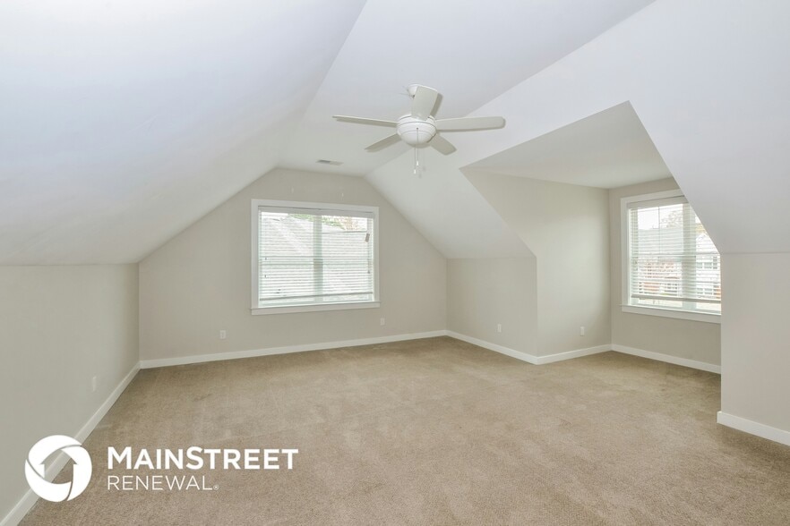 Building Photo - 6464 Nesting Dove