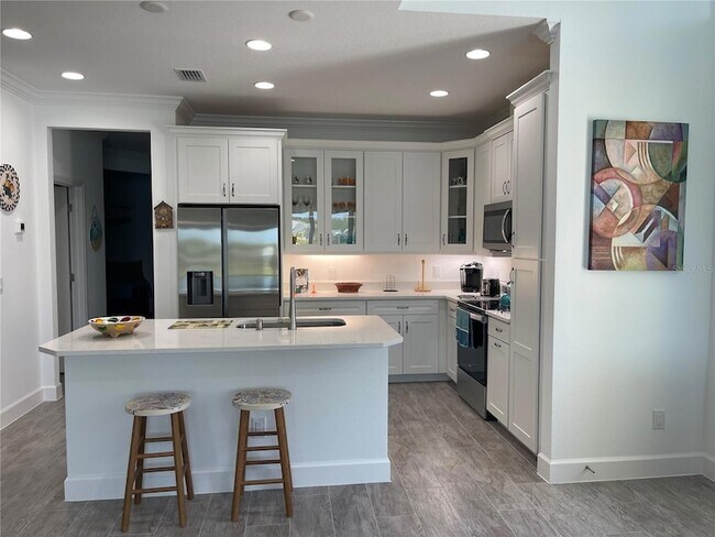 Building Photo - 879 Margaritaville Ave