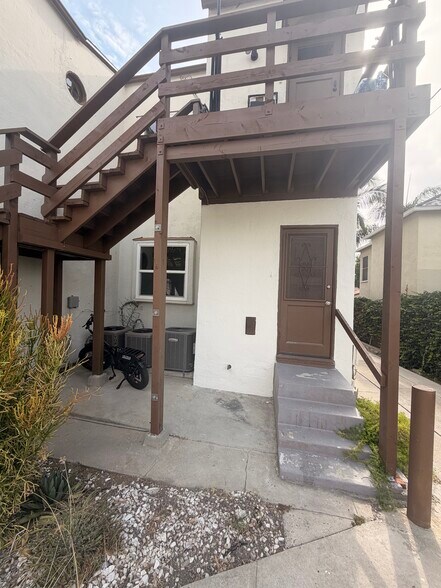 Building Photo - 2023 Talmadge St