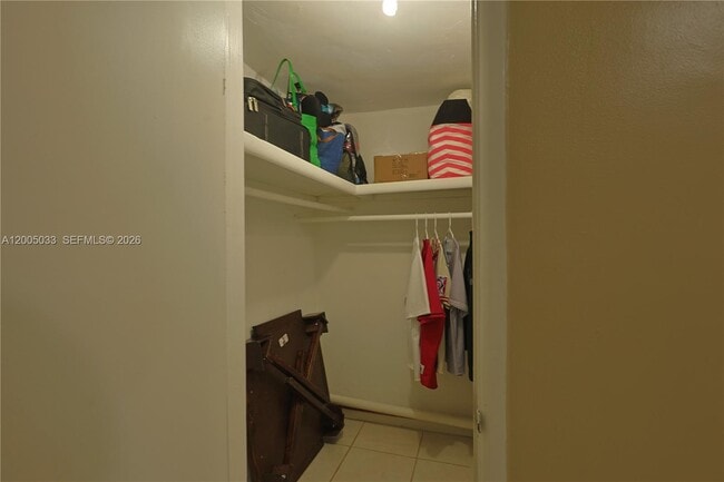 Building Photo - 4147 W 8th Ave