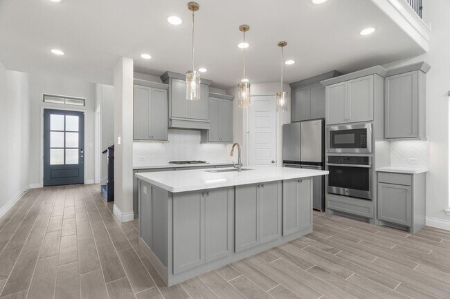Building Photo - 2832 Saltwood Ct