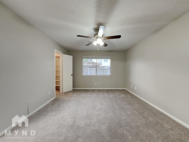 Building Photo - 19931 Bambiwoods Dr