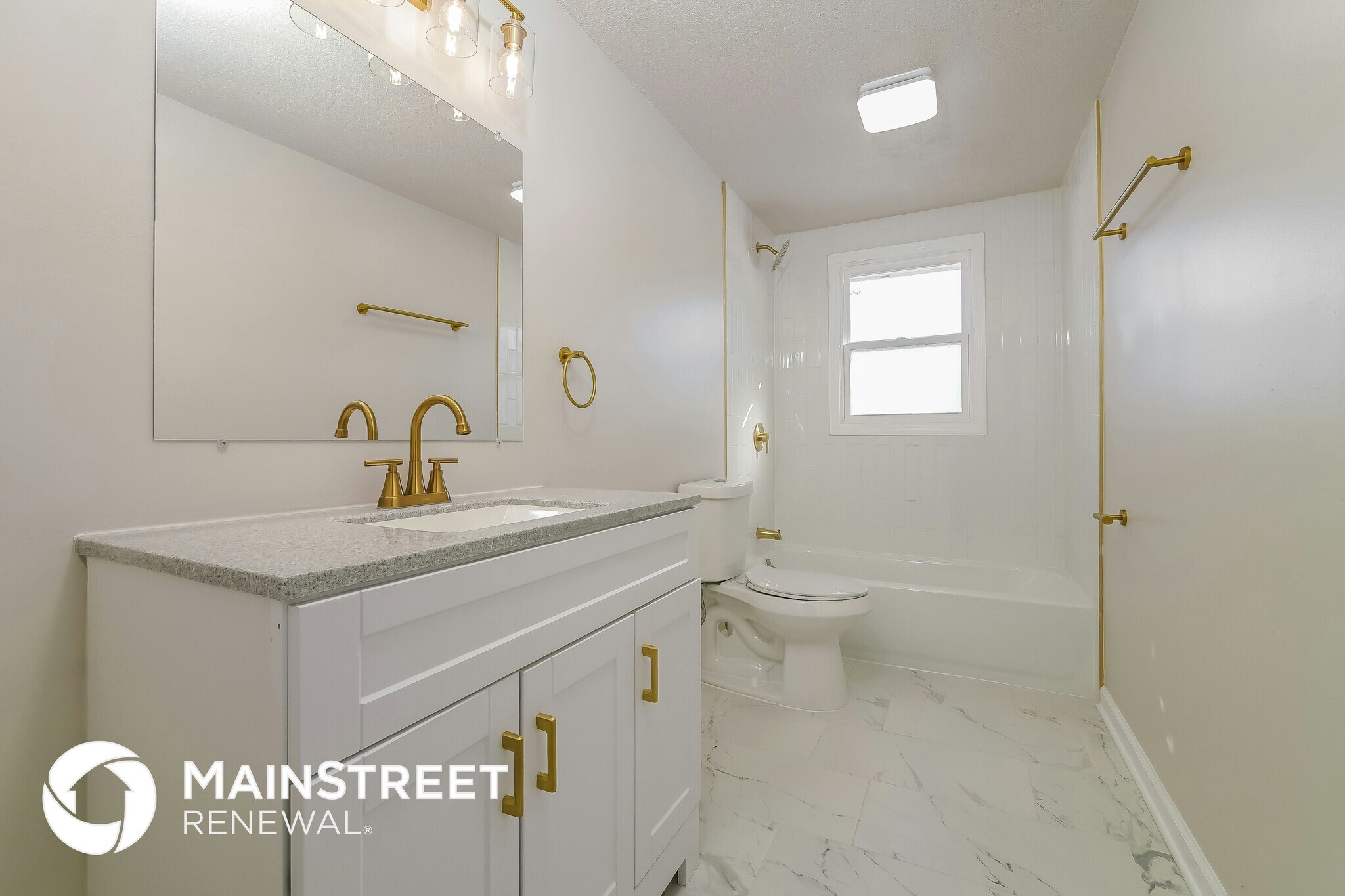 Building Photo - 11515 N Charlotte St