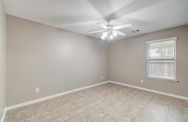 Building Photo - 4823 Upland Dale Ct