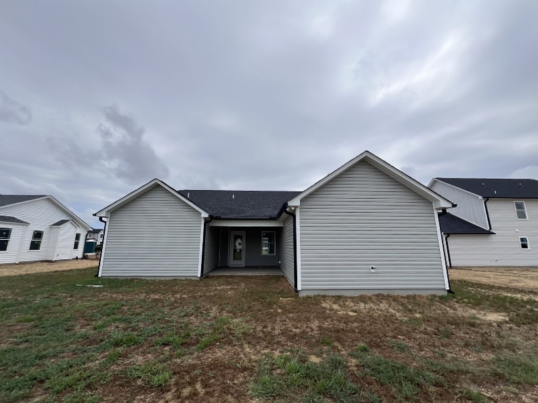 Building Photo - 26 Flatland Dr