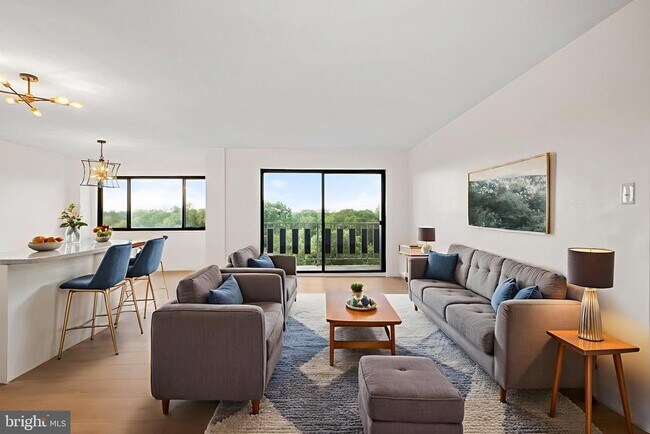 Primary Photo - 8830 Piney Branch Rd