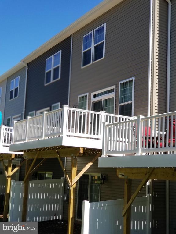 Building Photo - 6090 Camerons Ferry Dr