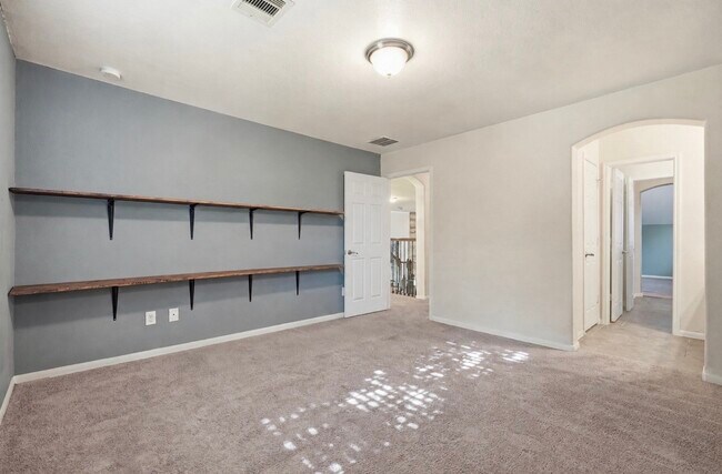 Building Photo - 5035 Crystal Bluff Ct