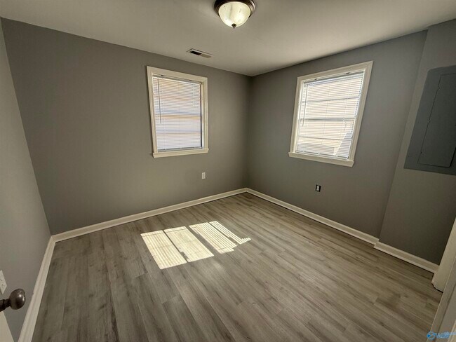 Building Photo - 74 Derrick Dr