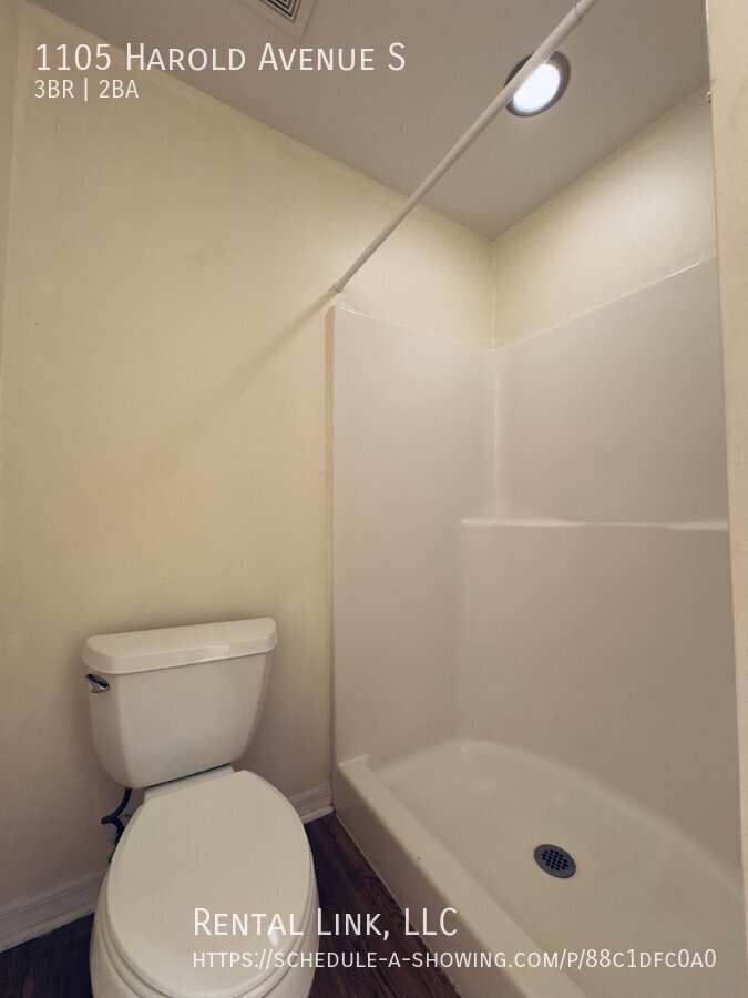 Building Photo - 1105 Harold Ave S