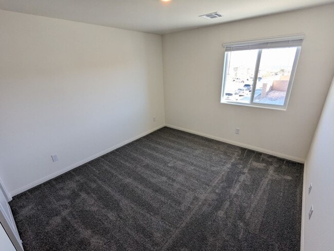 Building Photo - 7071 Alabaster Peak St