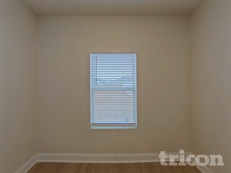 Building Photo - 7206 Jerimoth Dr