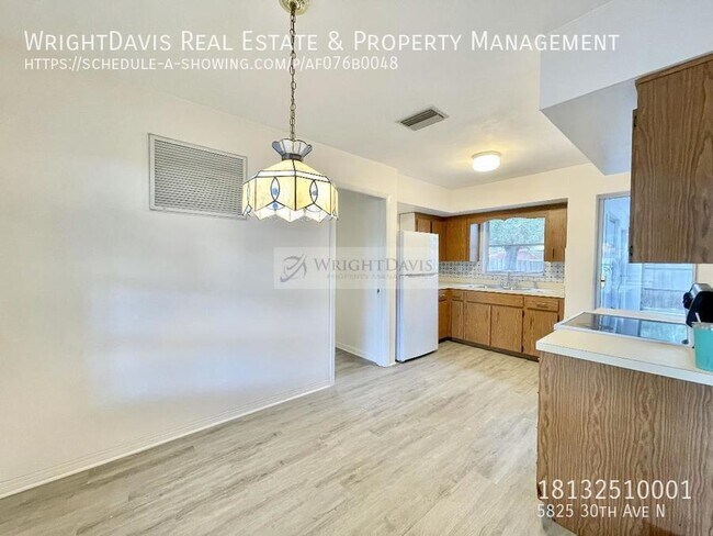 Building Photo - 5825 30th Ave N