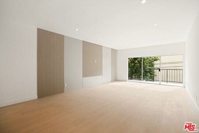 Building Photo - 10630 Wilkins Ave