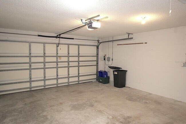 Building Photo - 88 Wynnfield Dr