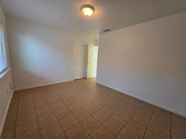 Building Photo - 3 Bedroom 2 Bathroom in Orosi Coming Soon!