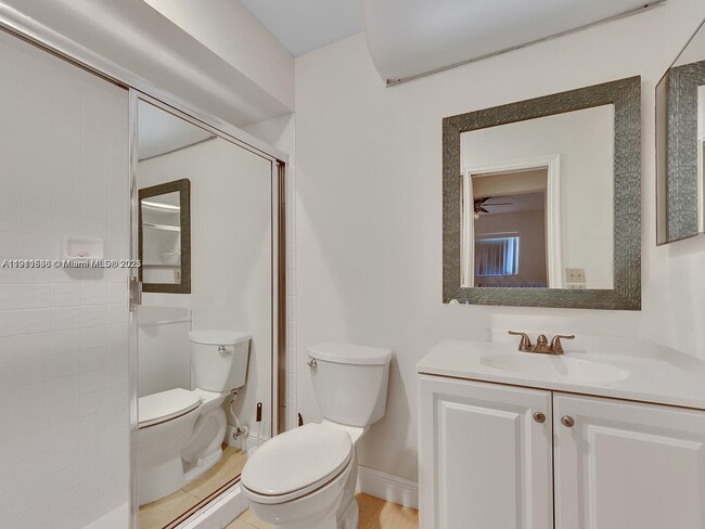 Building Photo - 2701 SW 58th Manor