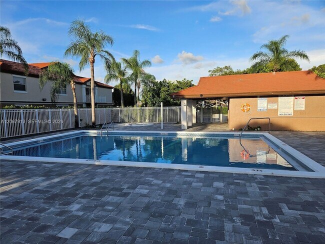 Building Photo - 1276 SW 113th Terrace