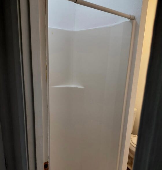 Building Photo - 222 Trisha Ln