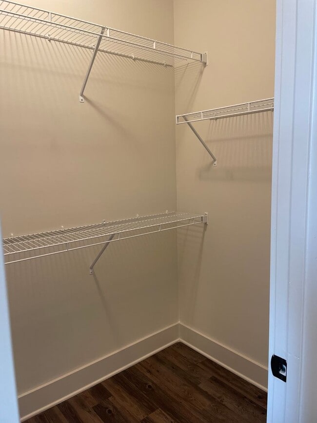 Building Photo - 3 Bedroom Home With Spacious Garage and Fenced Backyard!