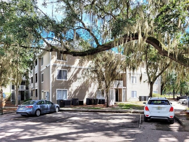Building Photo - 4000 SW 23rd St