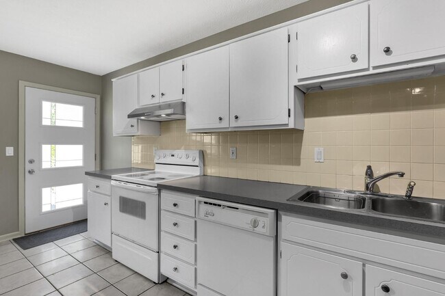 Building Photo - 5763 Stormcroft Ave