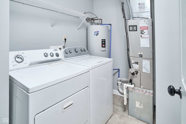 Building Photo - 12983 Quarterback Ln