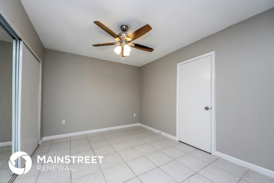 Building Photo - 7736 Fort Sumter Dr