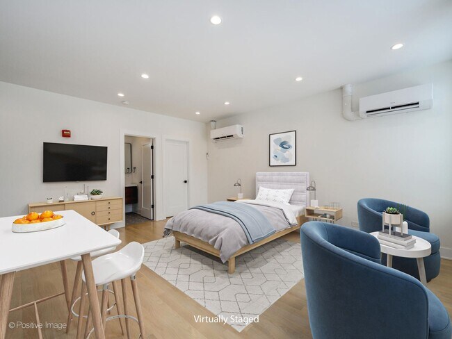 Building Photo - 133-143 Vine Ave