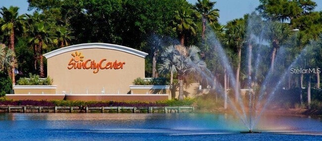 Building Photo - 2068 Sifield Greens Way