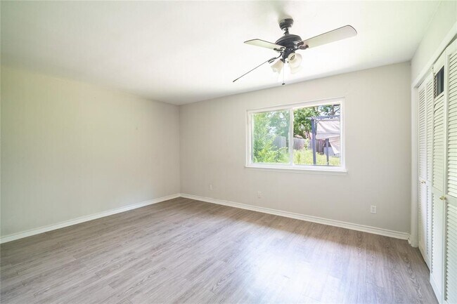 Building Photo - 23222 Summer Pine Dr
