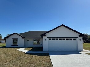 Building Photo - Spacious Bushnell 3BR/2BA Block Home For Rent in Jumper Creek Manor