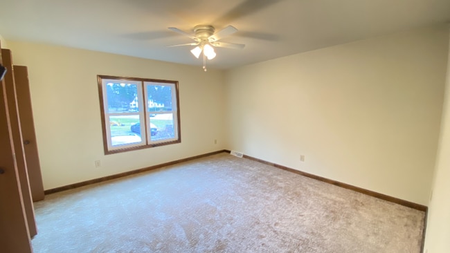 Building Photo - 1949 Western Ave