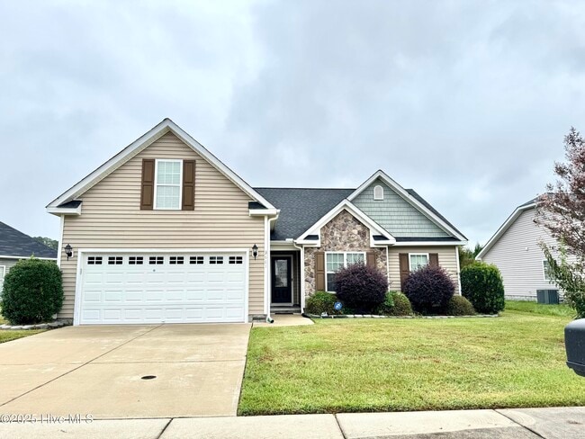 Primary Photo - 3661 Thornbrook Dr