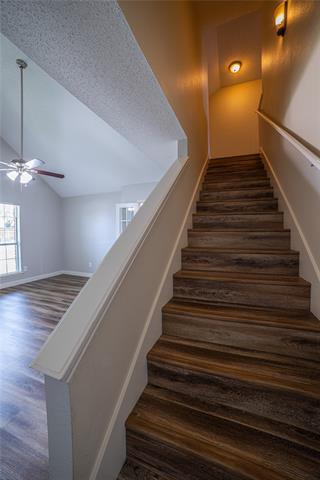 Building Photo - 1711 Kennedy Dr