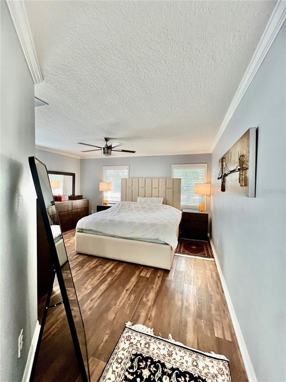 Building Photo - 16112 Loneoak View Dr