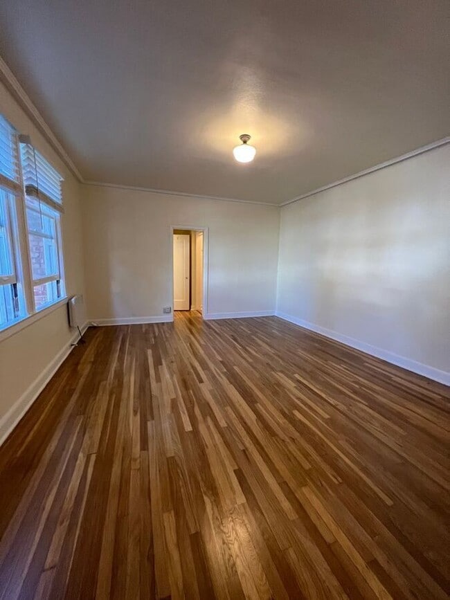 Building Photo - 2709 Dwight Way