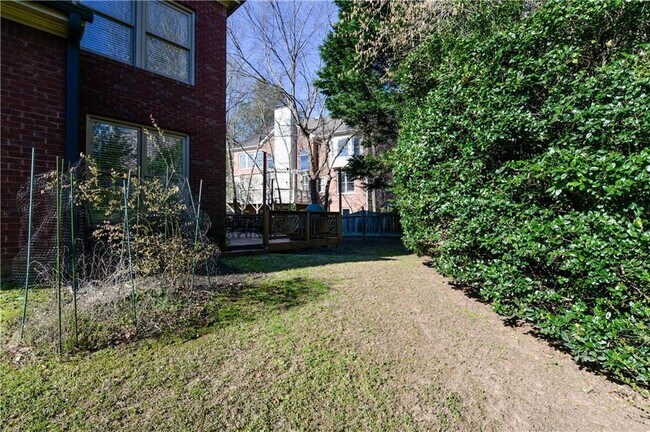 Building Photo - 265 Windsor Gate Cove NE