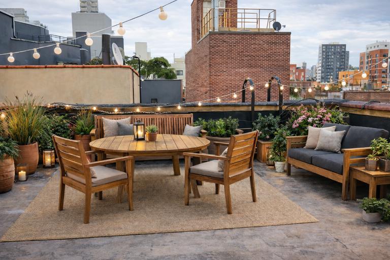 Building Photo - 234 Mott St