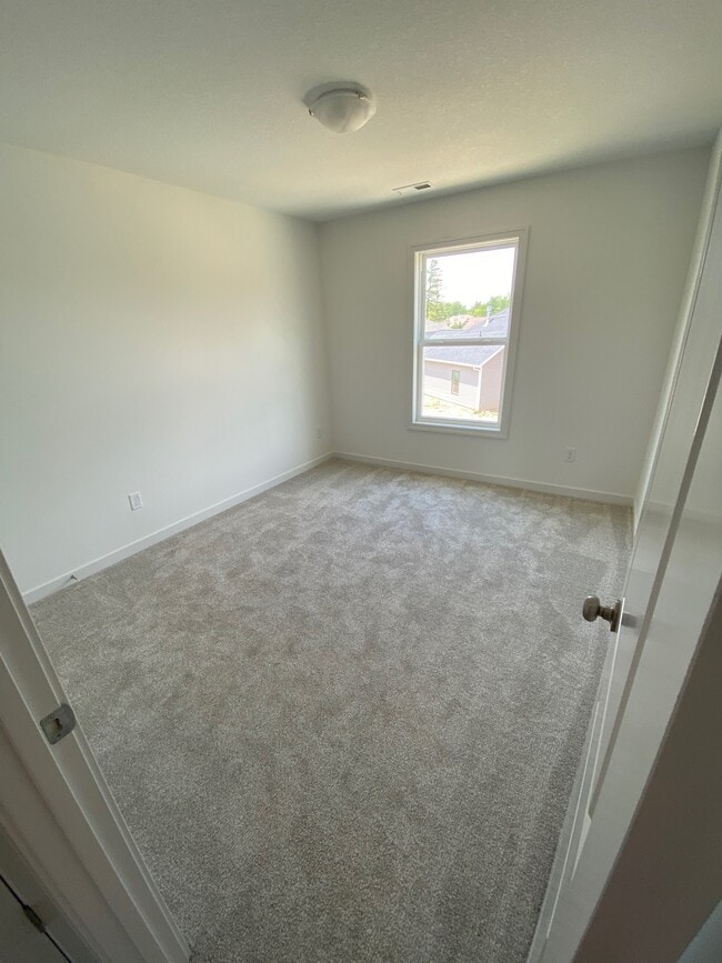 2nd bedroom - 5426 Copper Horse Trl